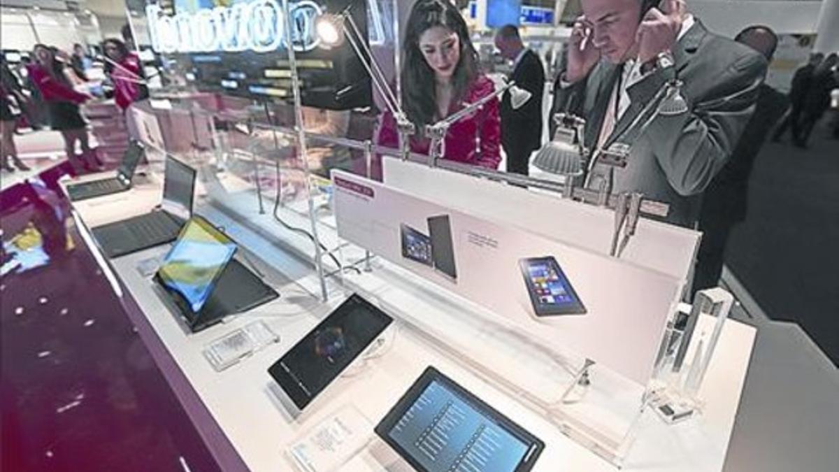 Producto 8 Estand de Lenovo en el Mobile World Congress.