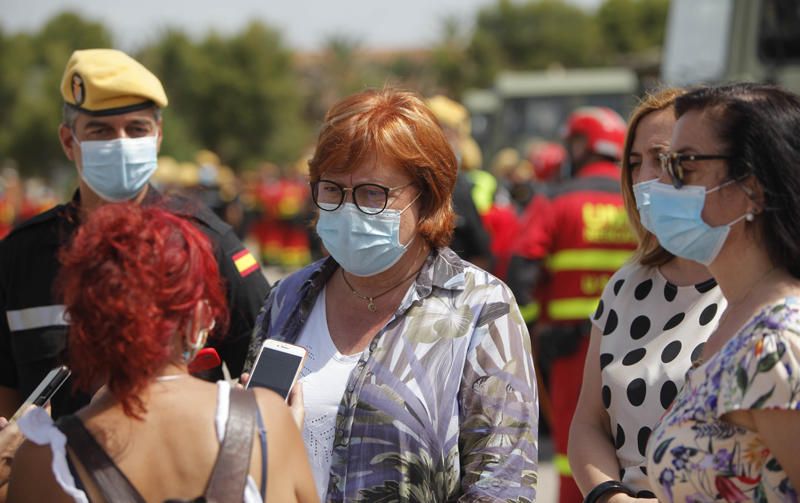 Gloria Calero visita la Unidad Militar de Emergencias, UME en la base militar de Bétera