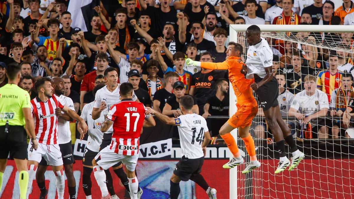Valencia VLC SPD partido de fútbol Liga EAsports entre el Valencia CF y el Athletic Club Bilbao