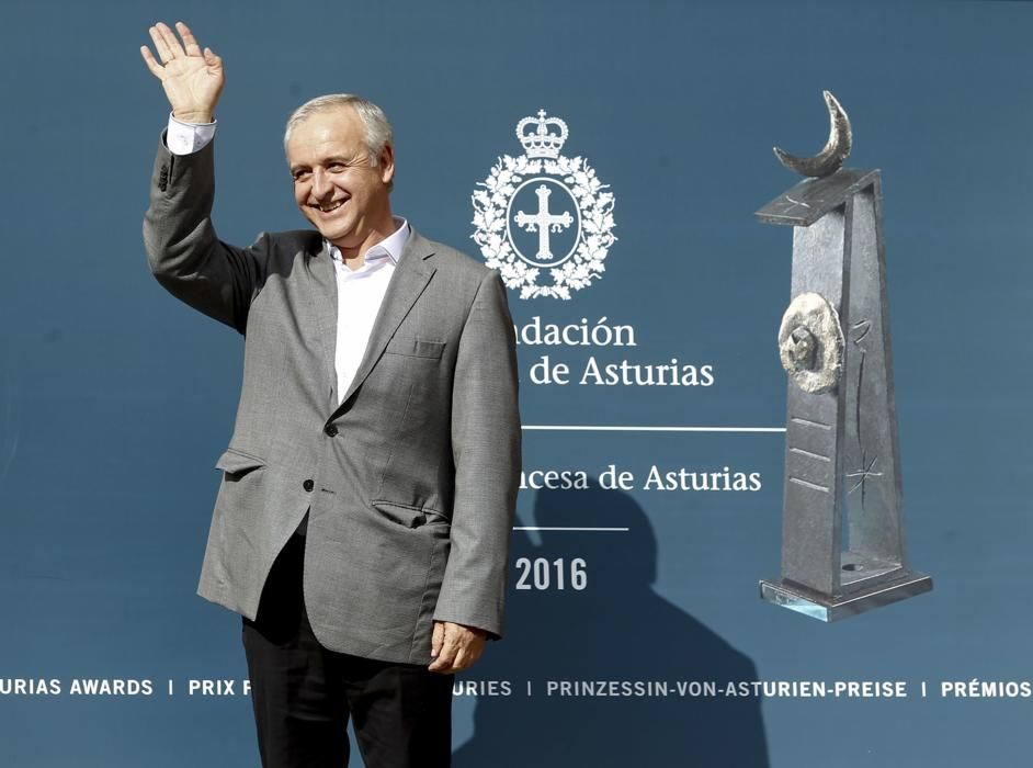 Llegada del premio "Princesa de Asturias" de la Concordia, Pedro Puig Pérez