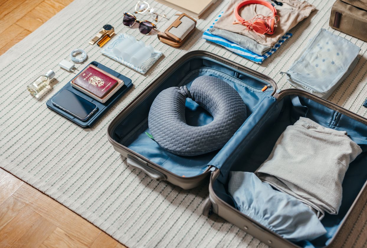 Descubre la mejor almohada para viajar en avión.