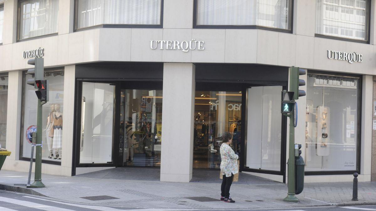 Tienda de Uterqüe en la plaza de Lugo de A Coruña.