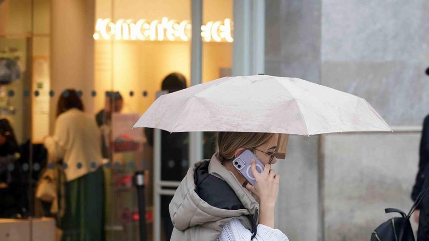 Una borrasca traerá lluvias, frío y viento a Málaga esta semana