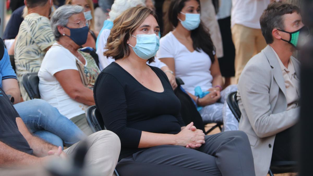 L&#039;alcaldessa de Barcelona, Ada Colau, durant el pregó de les festes de Sants