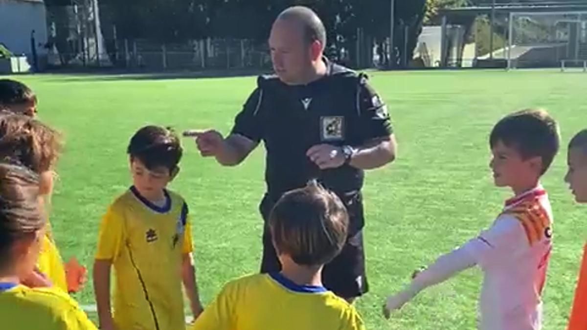 Arbitratge amb valors: targeta vermella als insults