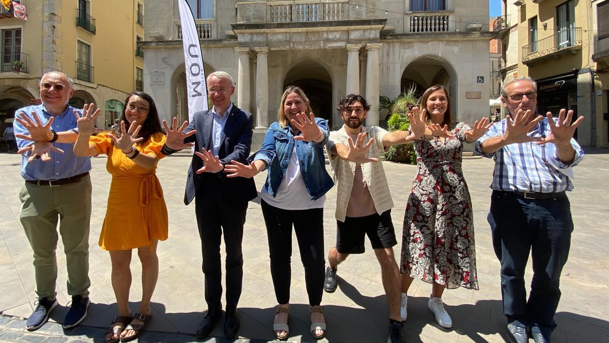 La foto de presentació de la nova edició de Figueres es MOU