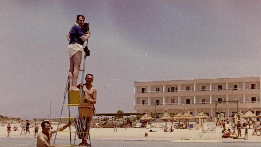  Casa Planas reeditan el libro 'Fotografía y Turismo' de Josep Planas i Montanyà