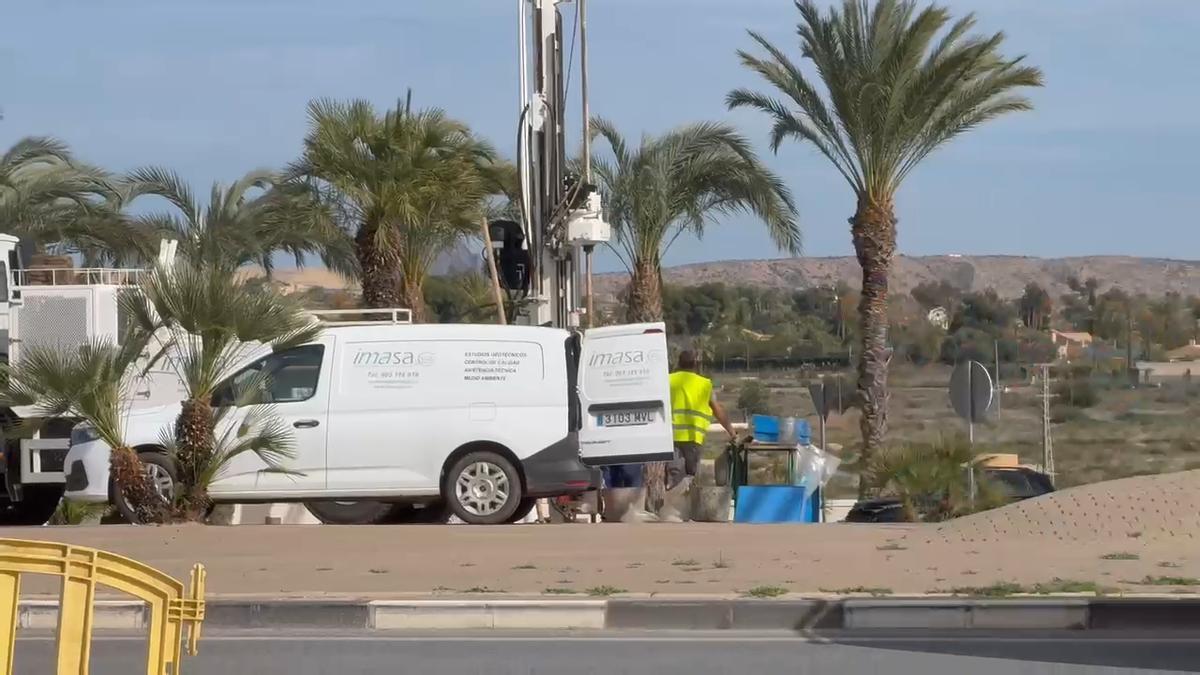 Catas en el Puente del Bimilenario en Elche