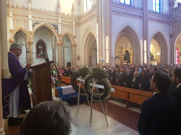 Funeral de Chiquito de la Calzada en La Trinidad