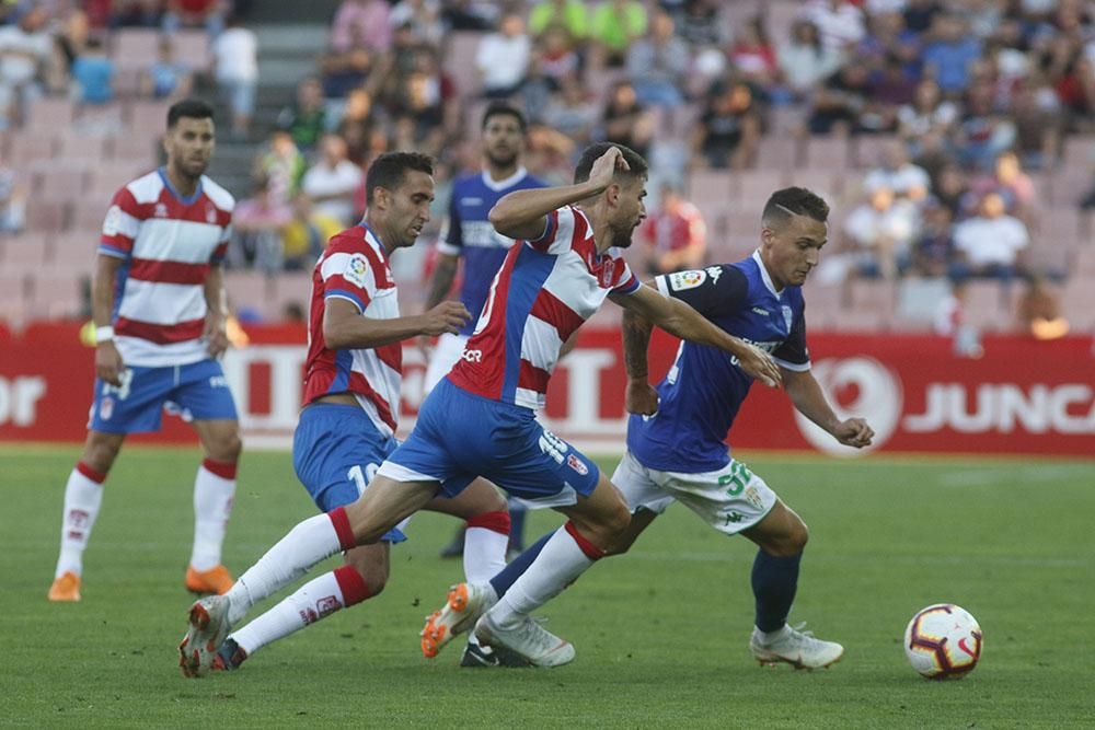 El Córdoba Cf cae 4 a 2 ante el Granada