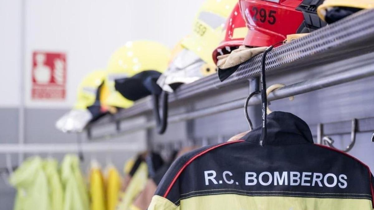 En el incendio han participado dotaciones de Martiricos y El Limonar