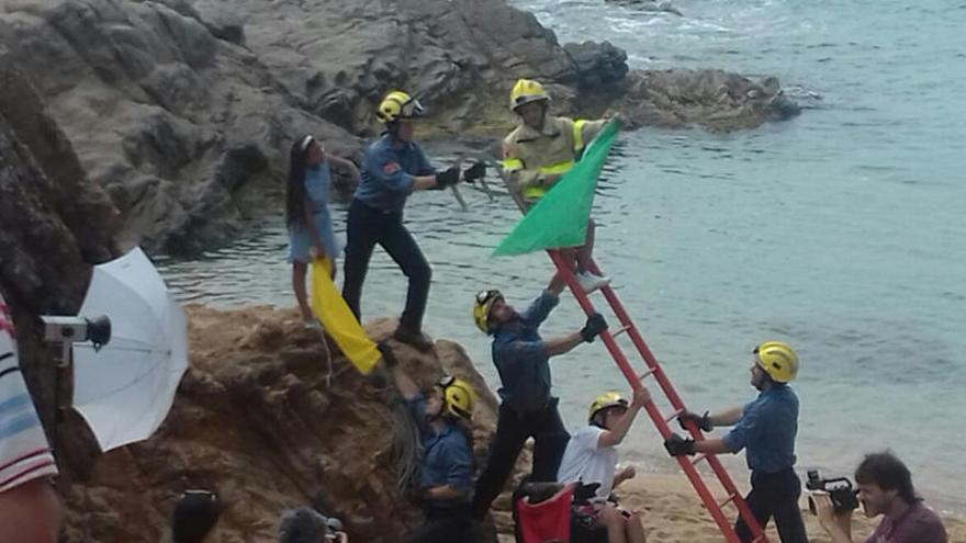 El nou calendari solidari dels Bombers arriba a Lloret