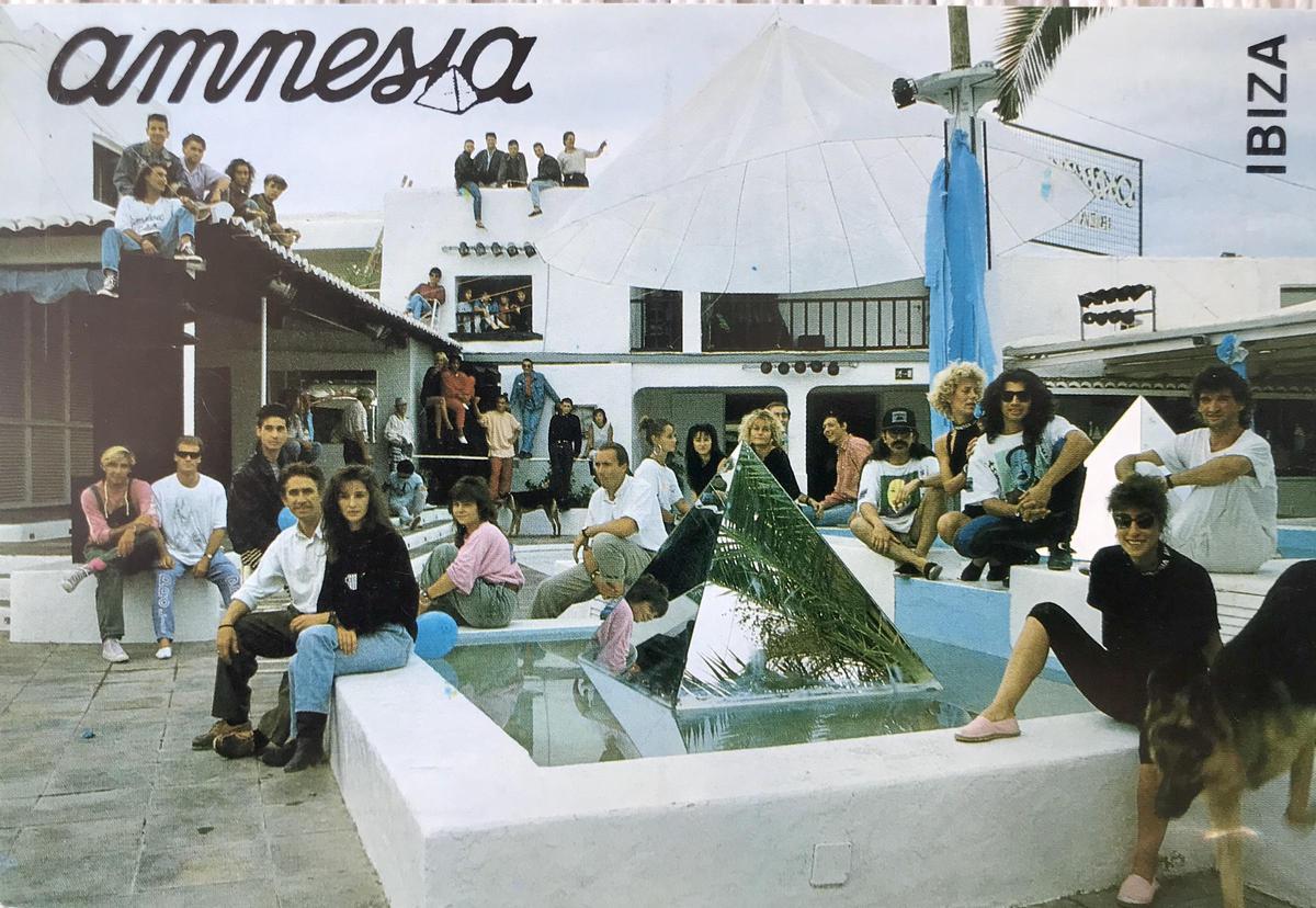 El patio de Amnesia en el año 1986