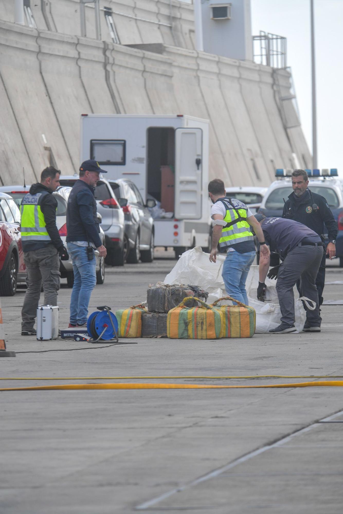 Desembarco de la cocaína del 'Orión 5' en el Puerto de Las Palmas