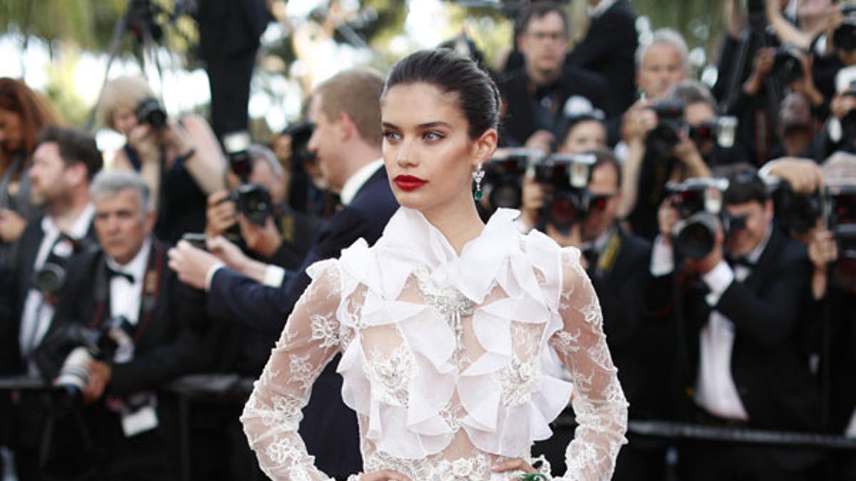 La modelo Sara Sampaio en la presentación de "The Killing Of A Sacred Deer"