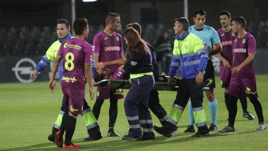 Álvaro González se rompe un ligamento del pie y será baja más de un mes