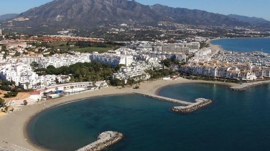 Una vista panorámica de parte del litoral occidental.