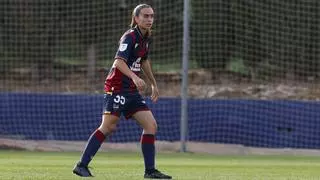 María Gabaldón renueva hasta 2027 con el Levante UD