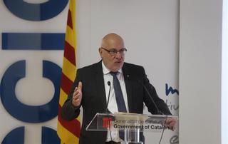 La nueva ley de comercio catalana liberará las rebajas y limitará la venta a domicilio