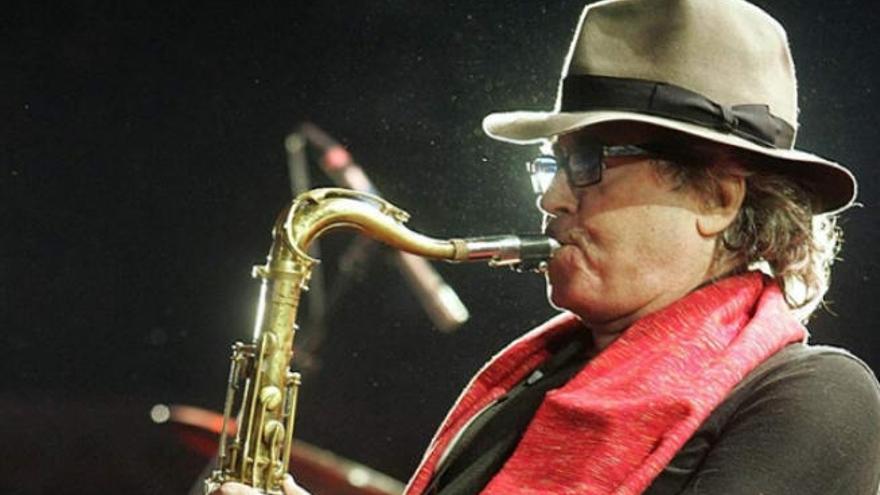 El saxofonista Leandro &#039;Gato&#039; Barbieri en una de sus actuaciones.