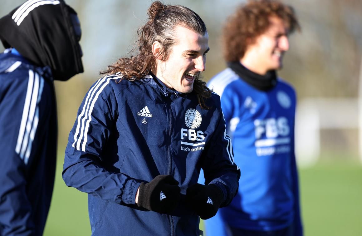 Soyuncu, durante un entrenamiento del Leicester.