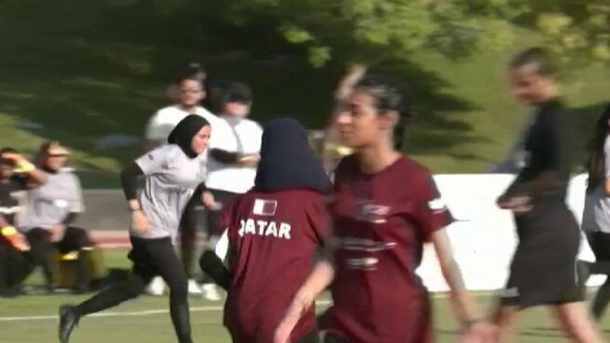 El mundial de Catar inspira a las niñas a jugar al fútbol.