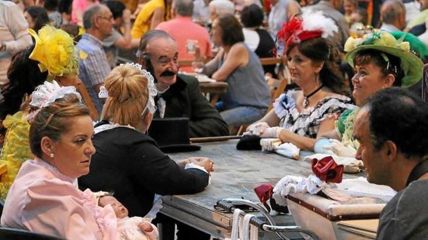 En el decurs del Tasta la Plaça es van arribar a servir més de 2.000 plats per degustar