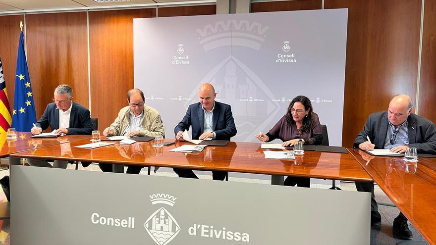 Constituido el Consell de Diálogo Social de Ibiza, un espacio de encuentro de la patronal y los sindicatos