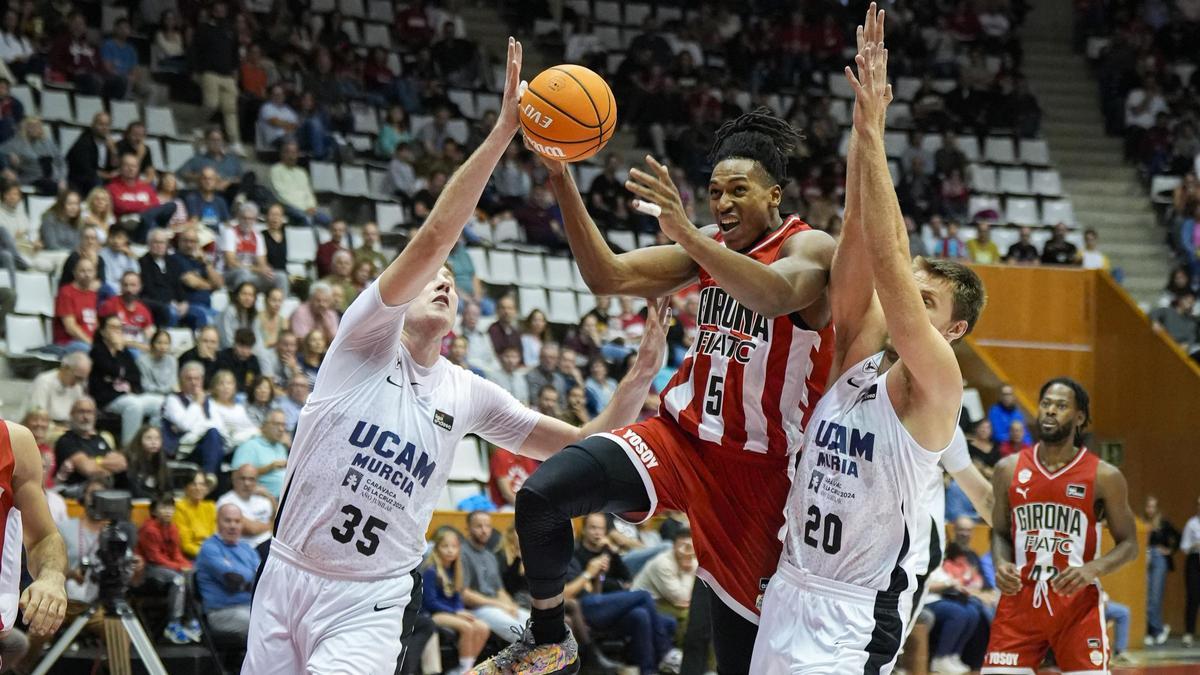 Yves Pons Undergoes Ankle Surgery to Address Persistent Discomfort