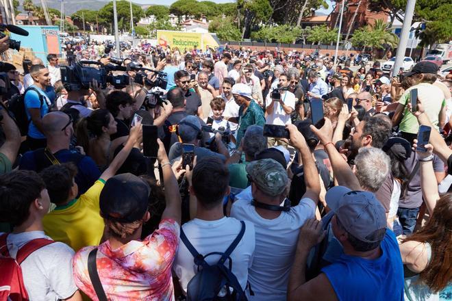 Joan Laporta y Ronaldinho en la inauguración del Paseo de las Estrellas de Castelldefels, en imágenes