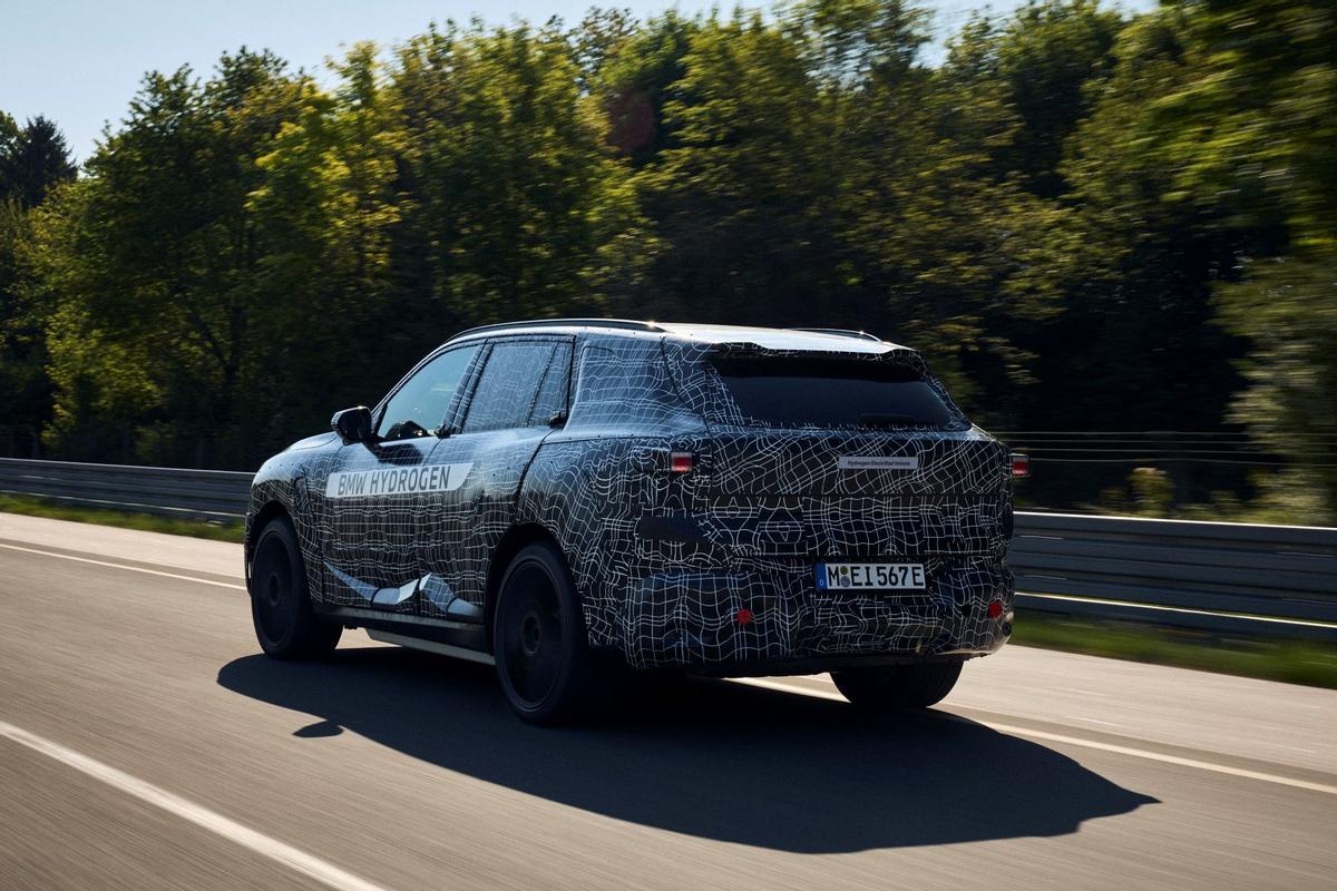 El nuevo BMW iX5 será el primero en equipar el nuevo motor de pila de ...