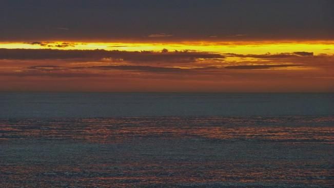 Amanecer en el barrio marinero de San Cristóbal (2/12/16)