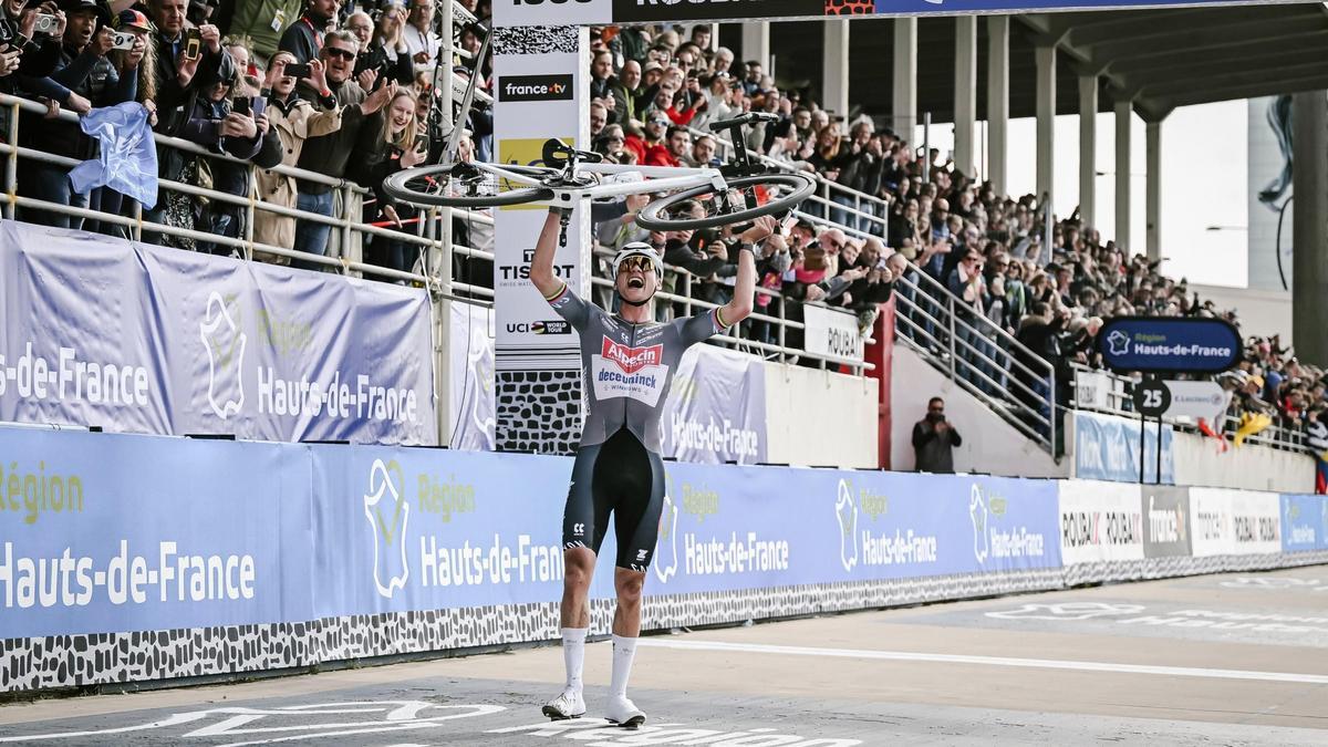 Van der Peol ganó su tercera Roubaix