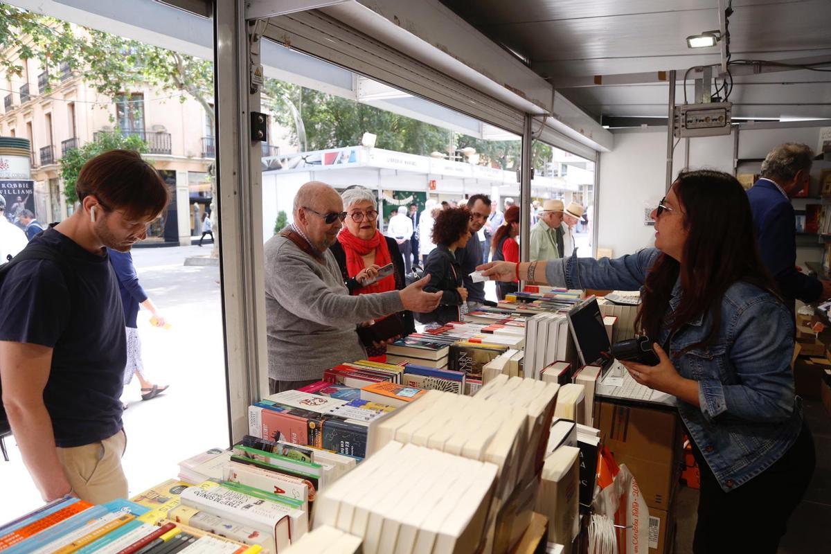 Jornada inaugura de la Feria del Libro en Córdoba.