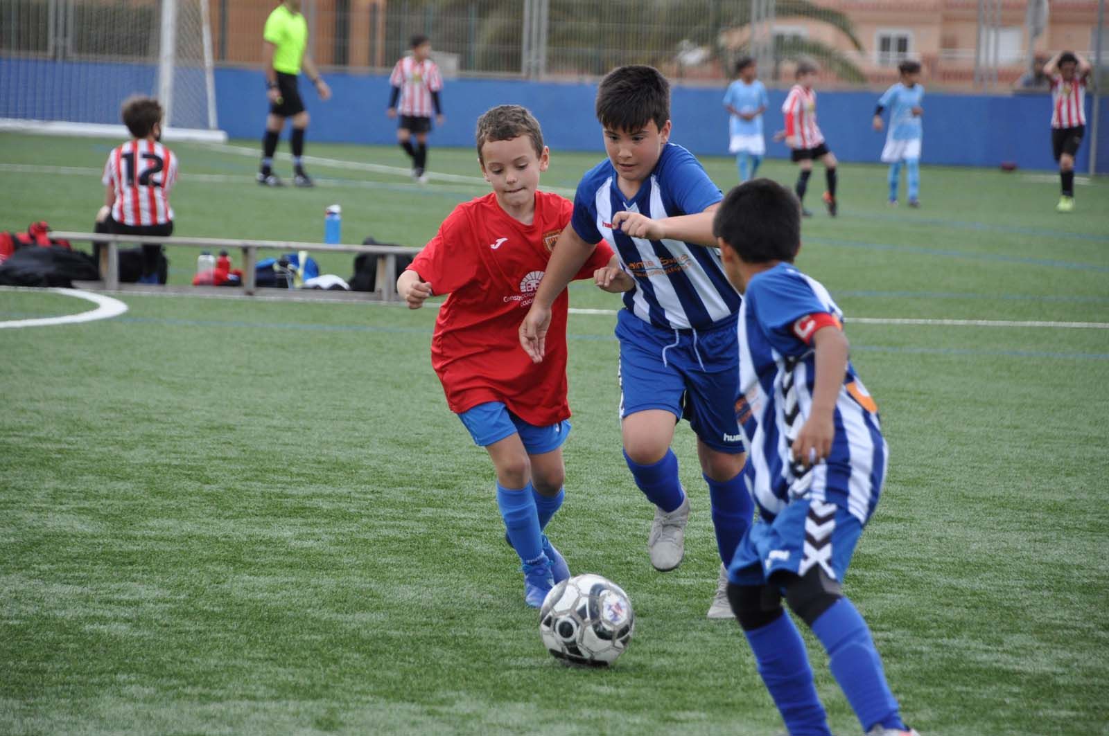 El fútbol base vuelve a sonreír