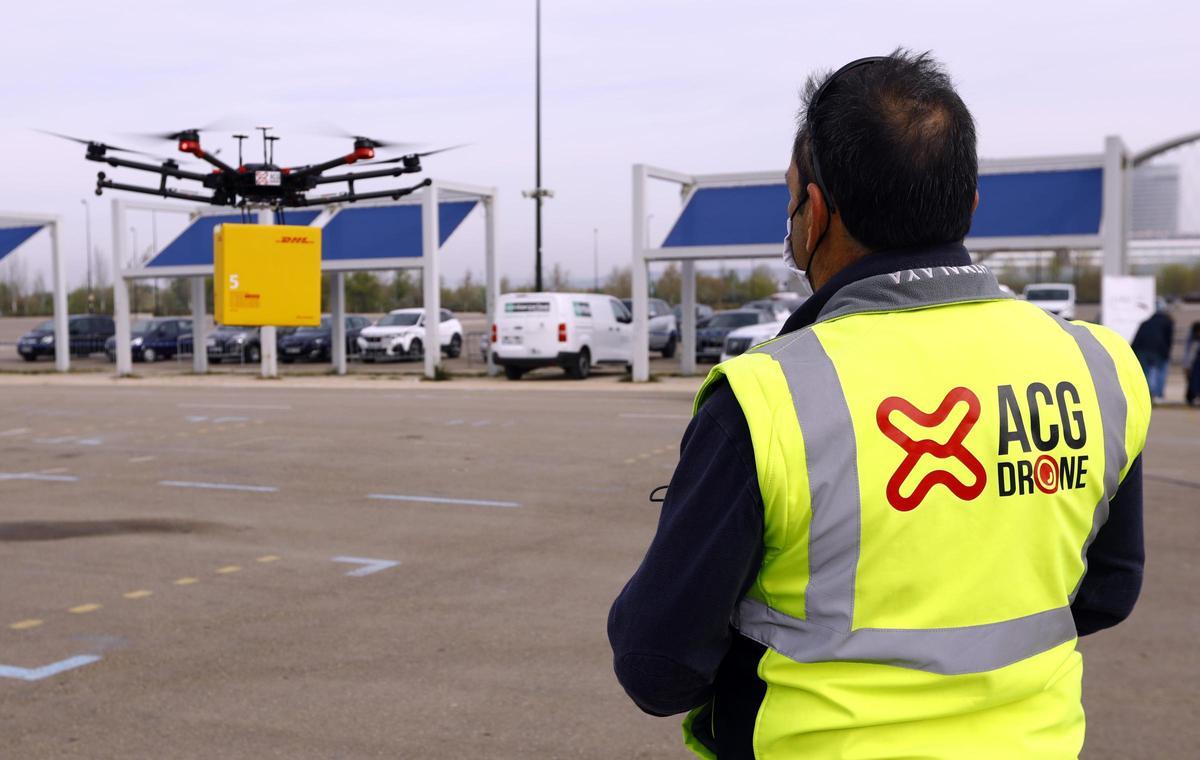 Prueba de drones realizada en el vertipuerto del Parking Sur de la Expo.