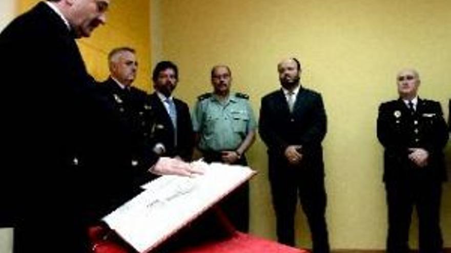Cáceres contará con 28 policías nacionales más y Badajoz con 70