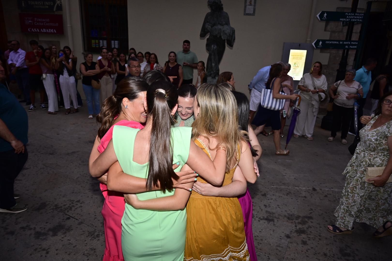 Galería de fotos: Clara Sanz Sobrino y Ana Colón Sastriques, reina y reina infantil de las fiestas de Castelló 2026