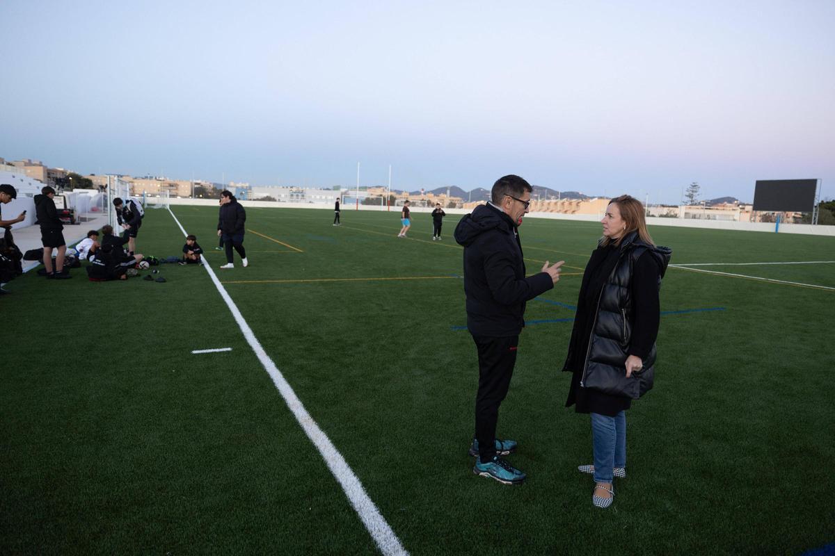 Mira las imágenes del primer entrenamiento del Club de Rugby Ibiza en el Estadio Municipal Es Putxet