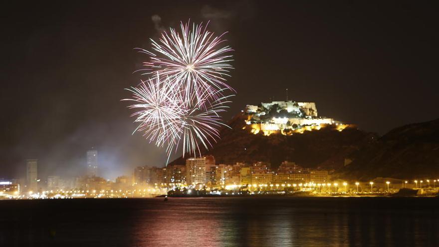 Arranca el Concurso Internacional de Fuegos Artificiales