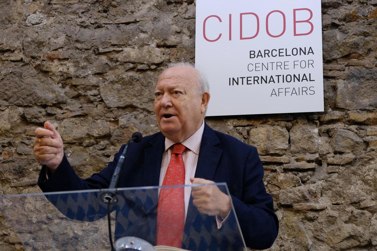 El alto representante de la Alianza de Civilizaciones de Naciones Unidas, Miguel Ángel Moratinos, este jueves durante su conferencia en el CIDOB.