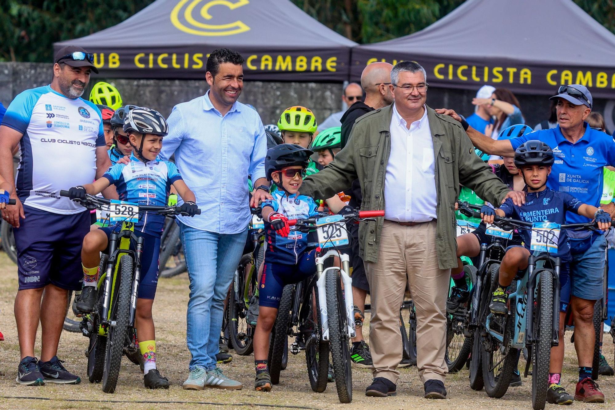 La VII Mini BTT Concello de Ribadumia brilla sobre dos ruedas