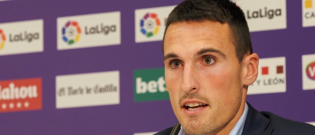 Fede San Emeterio, en una rueda de prensa con el Real Valladolid