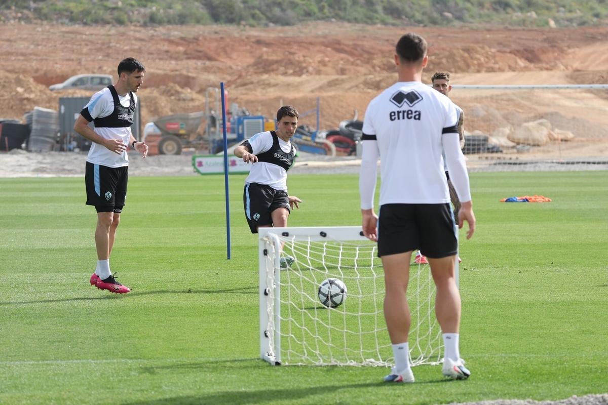 Entrenamiento del CD Castellón en la ciudad deportiva Globeenergy
