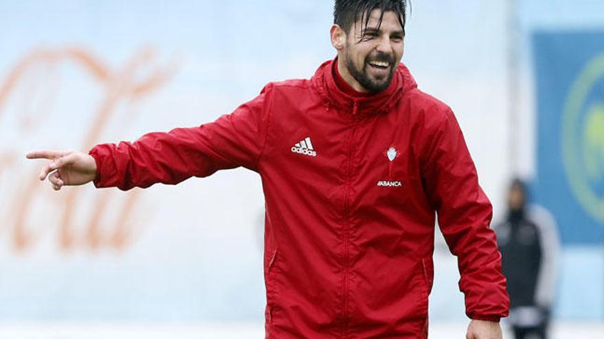 Nolito durante un entrenamiento en A Madroa // Marta G. Brea