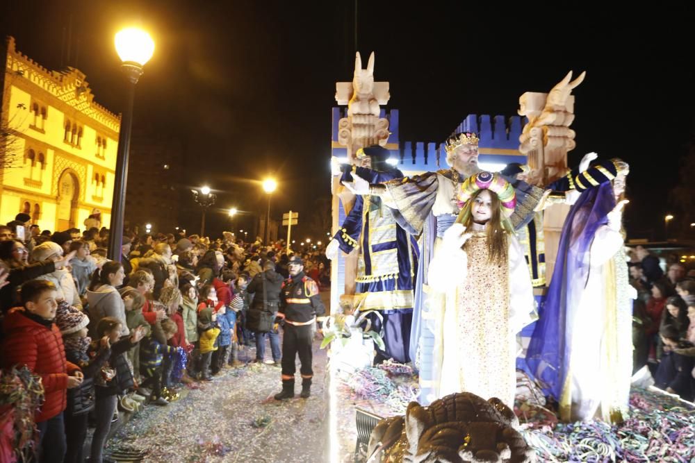 Cabalgata de Reyes 2019 en Gijón