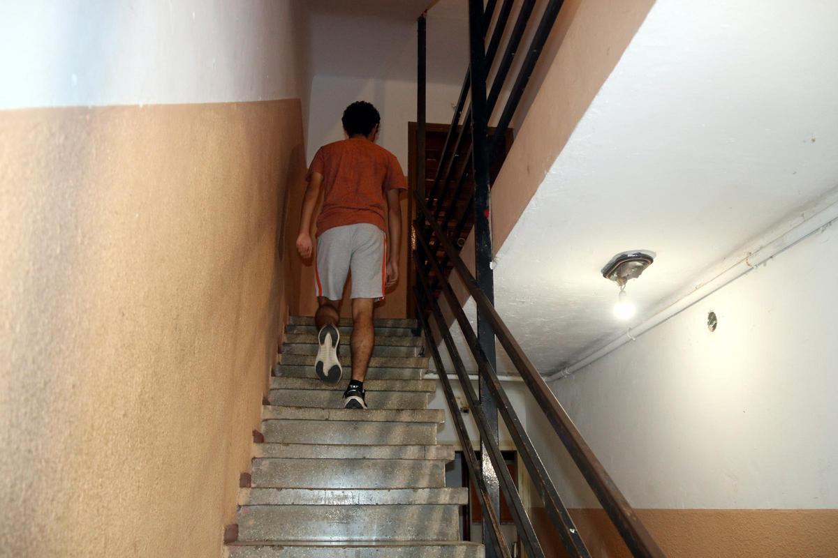 Les imatges de l'estat del bloc de la Creueta de Girona