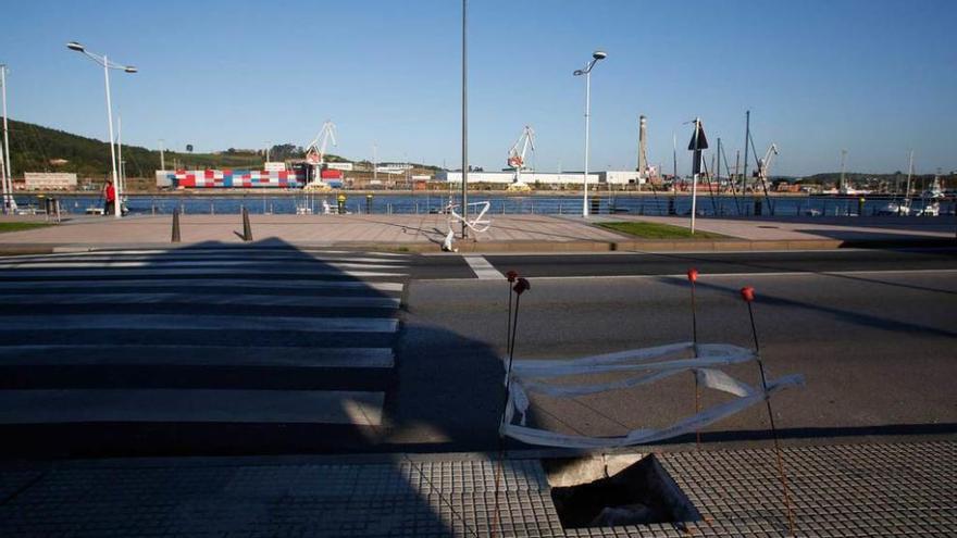 Luz para los pasos elevados de Conde de Guadalhorce