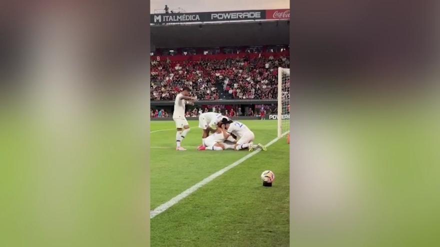 La emoción de Nacho Russo, el hijo de Miguel Ángel Russo, al marcar con Tigre y dedicárselo a su padre