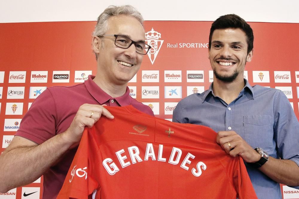 Presentación de Geraldes, nuevo jugador del Sporti